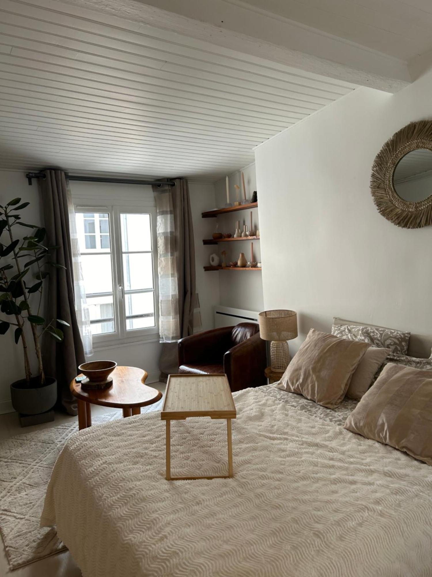 Grand Studio Entierement Renove Au Coeur De Paris Lägenhet Exteriör bild